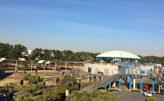 辻堂海浜公園の敷地内にある交通公園の施設スカイサイクル06